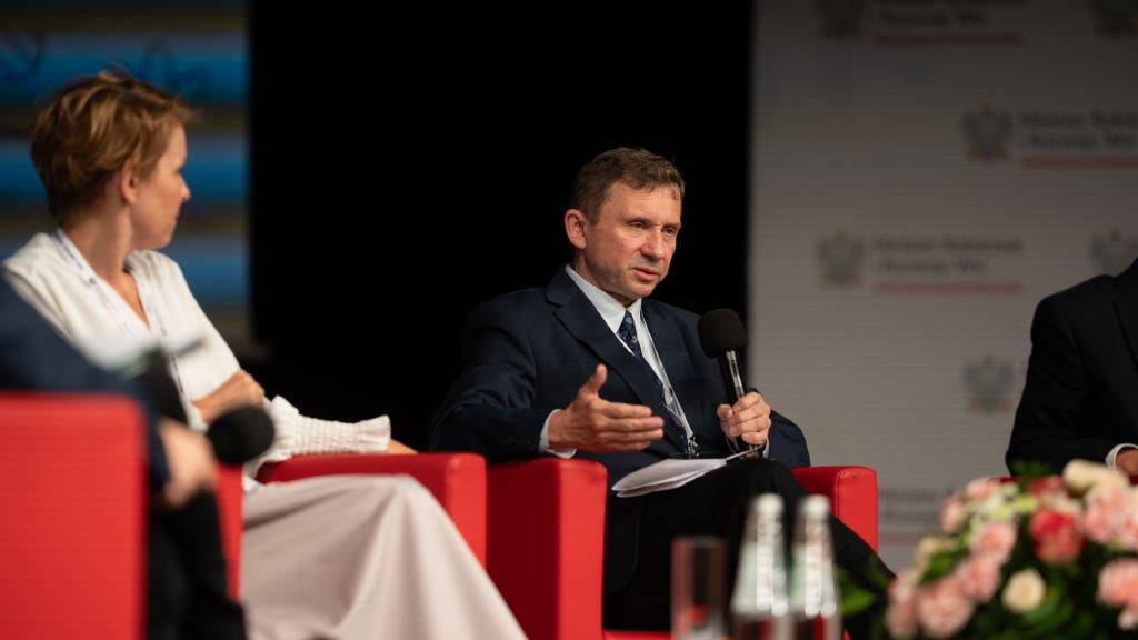 Prof. Krzysztof Anusz, SGGW, podczas panelu o bezpieczeństwie żywności pochodzenia zwierzęcego